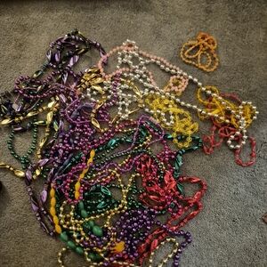 20 Assorted necklace beads for Mardi gras brand new never used​